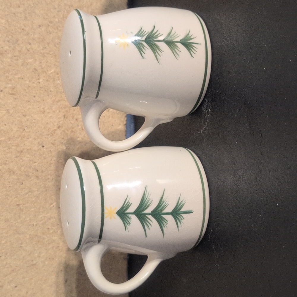 Christmas Tree Salt & Pepper Shakers
